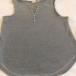 Antropologie black & white sleeveless top